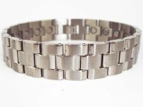 Mens Chrome Finish Titanium Magnetic Bracelet Link Design Health 22 Magnets Therapy